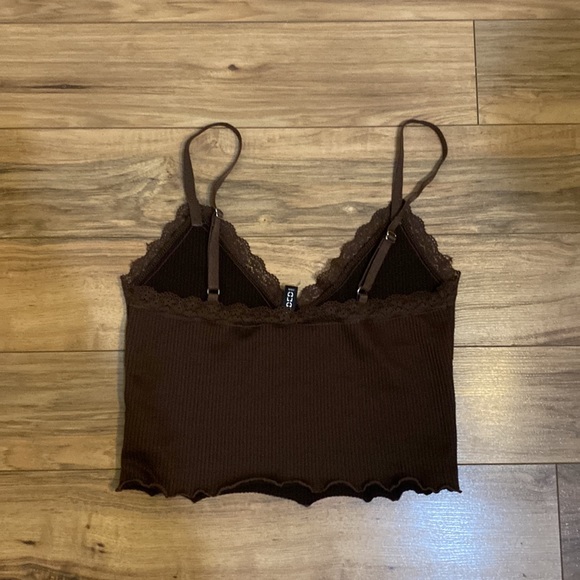 H&M Brown lace crop top - Picture 2 of 2